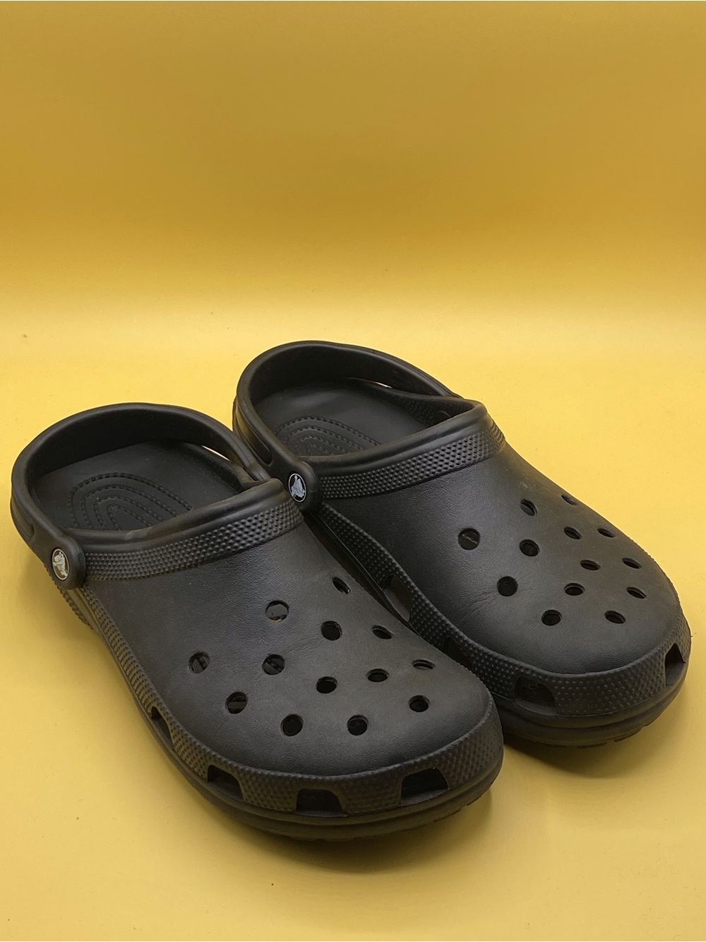 CROCS Classic Black Vented Clog
